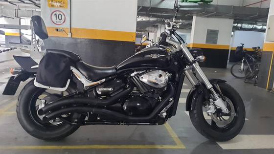 SUZUKI BOULEVARD M800 SUZUKI BOULEVARD M800